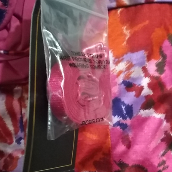 BCBG Maxazria Begonia Dress Size 6 NWT - Picture 3 of 6